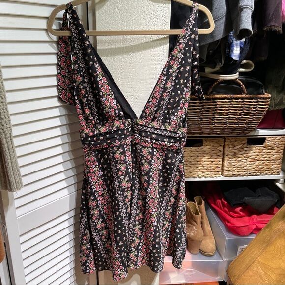 Forever 21 Mini Dress - Picture 2 of 3